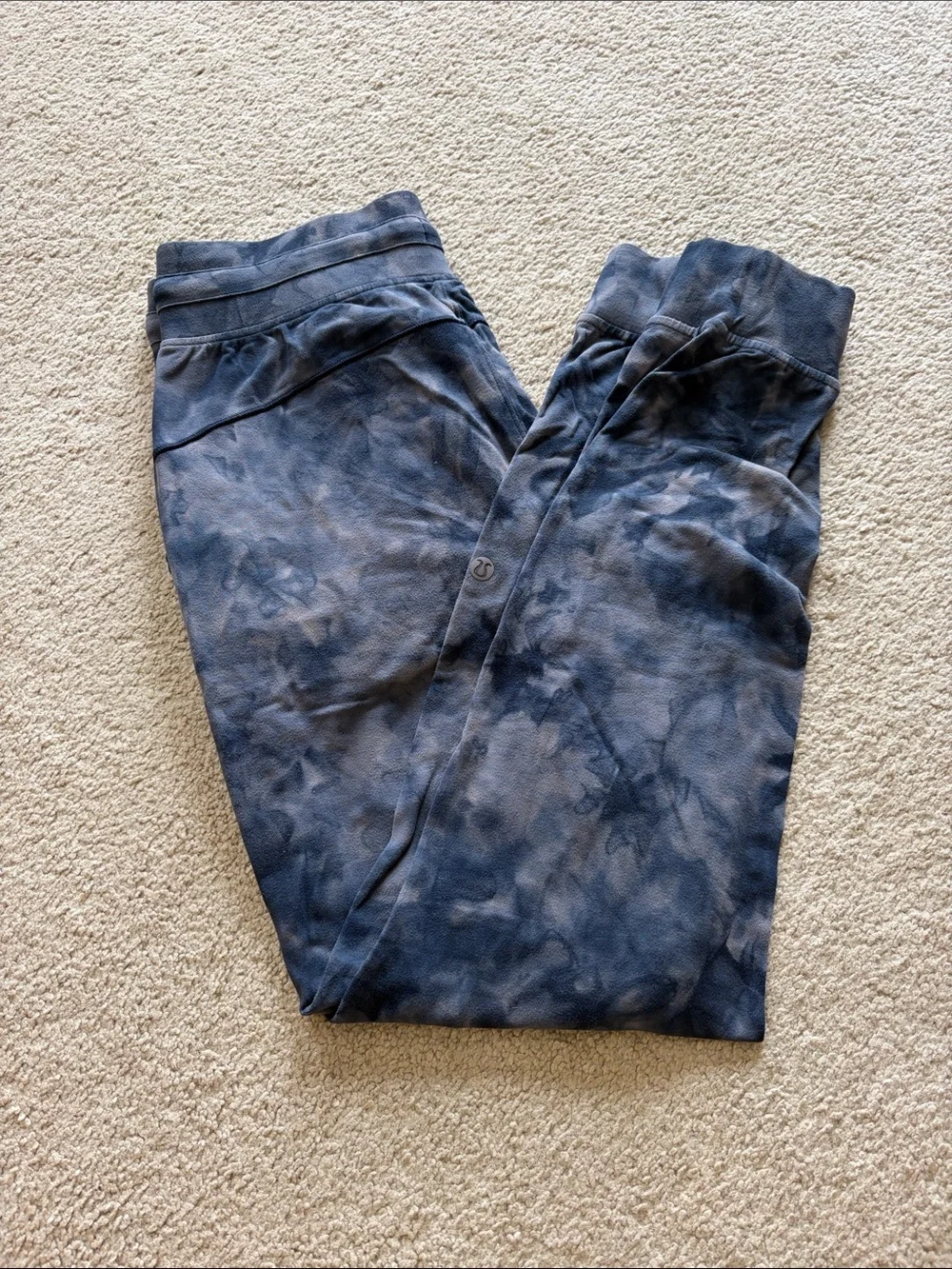 Lululemon joggers